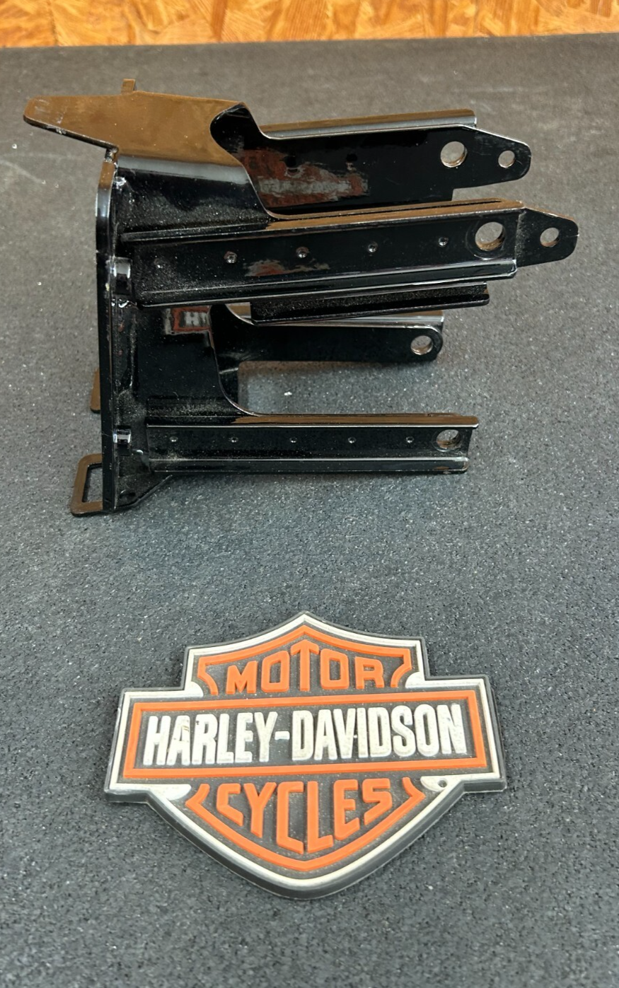 OEM HARLEY 15-24 Touring Road Glide Front Inner Fairing Steel Bracket Mount