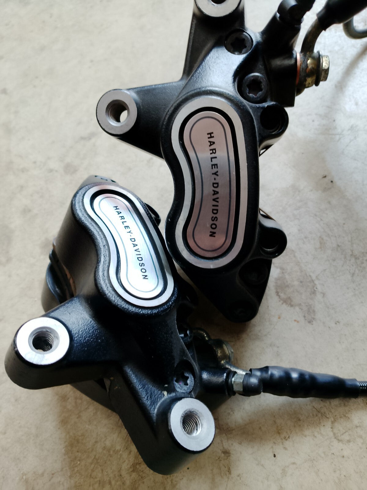 HARLEY-DAVIDSON 18-24 SOFTAIL LOW RIDER FXLRS R/L FRONT BRAKE CALIPER SET