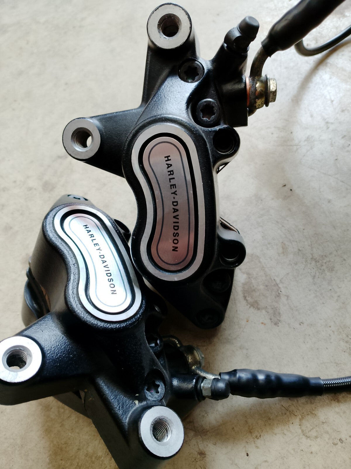 HARLEY-DAVIDSON 18-24 SOFTAIL LOW RIDER FXLRS R/L FRONT BRAKE CALIPER SET