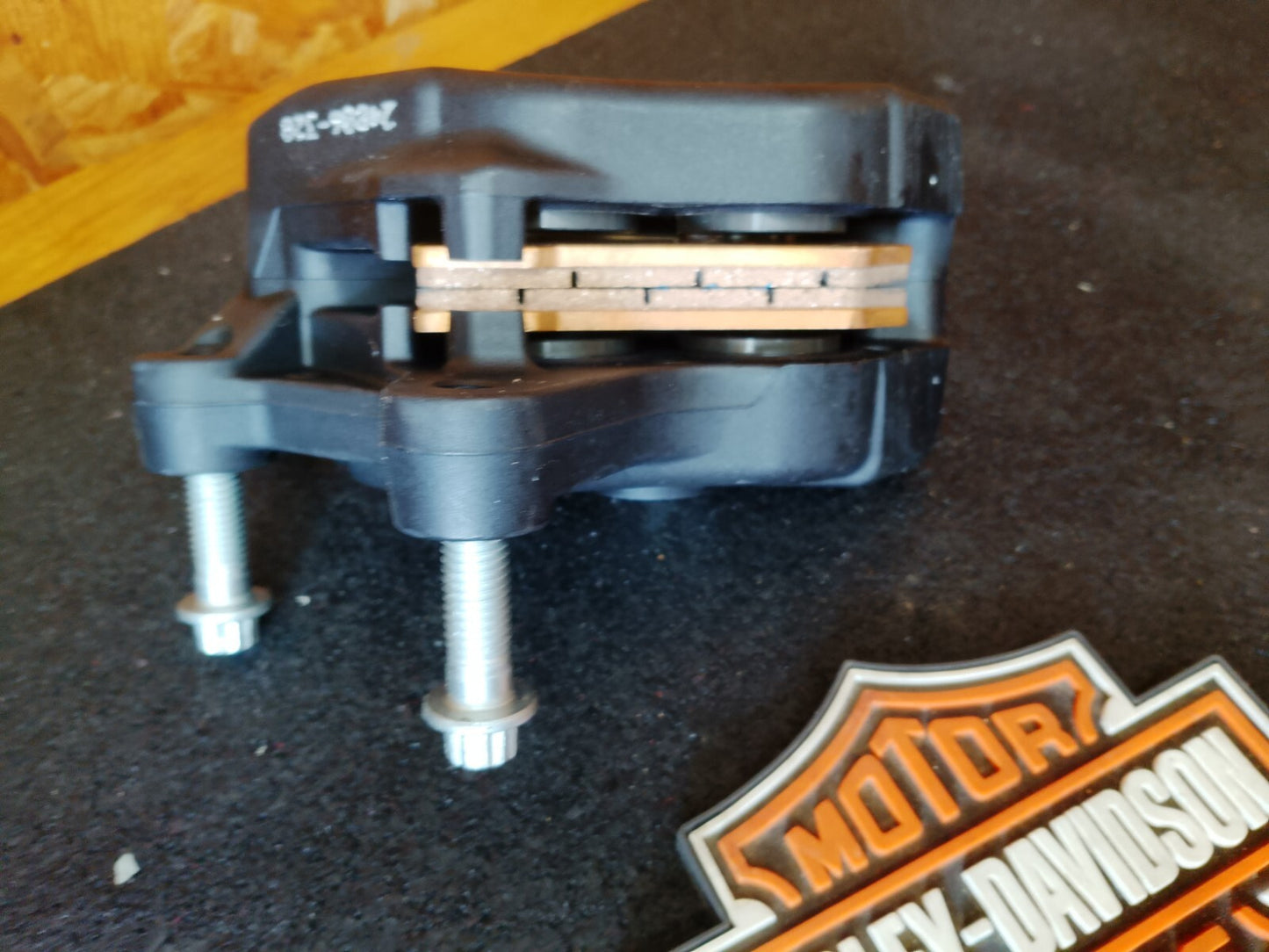 Harley Brembo 2008-23 Touring Road Street Ultra Glide Right Caliper/Pad/Grill